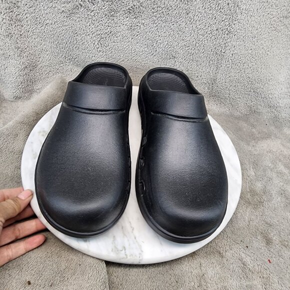 Oofos Shoes Mens 8 Womens 10 Oocloog Black Recovery Clogs Comfort Footwear *GUC* - Picture 3 of 12